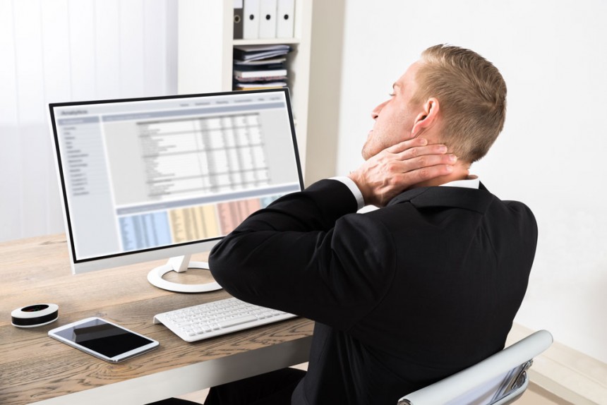 3 Office Posture Mistakes and Fixes